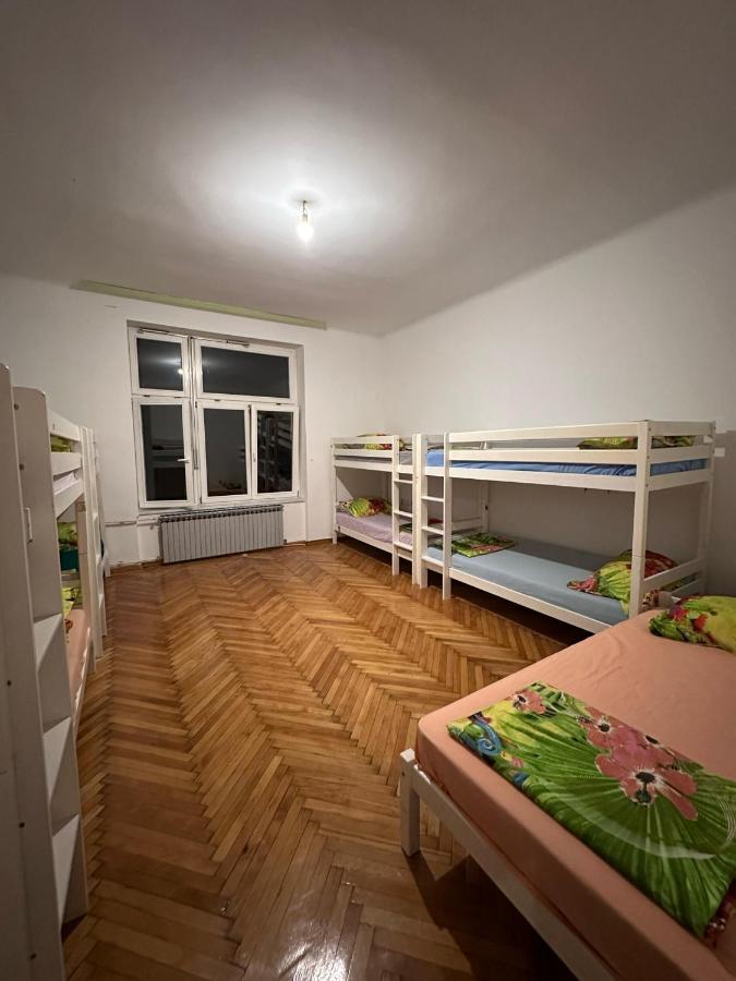 Hostel Golden Horn Szarajevó Kültér fotó
