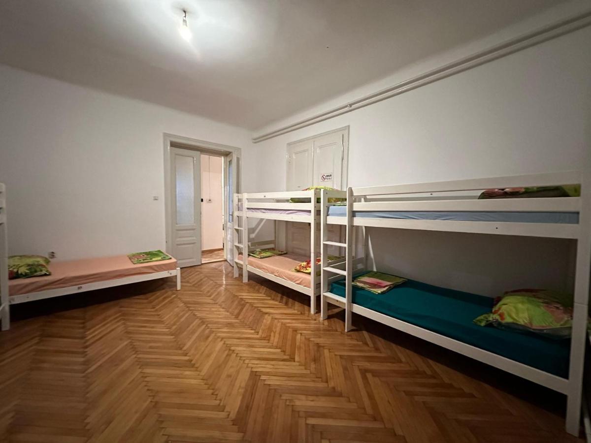 Hostel Golden Horn Szarajevó Kültér fotó