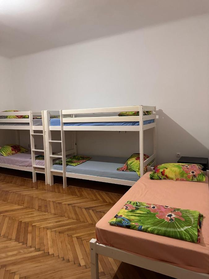 Hostel Golden Horn Szarajevó Kültér fotó