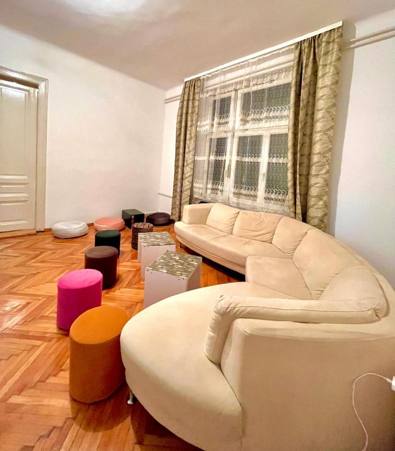 Hostel Golden Horn Szarajevó Kültér fotó